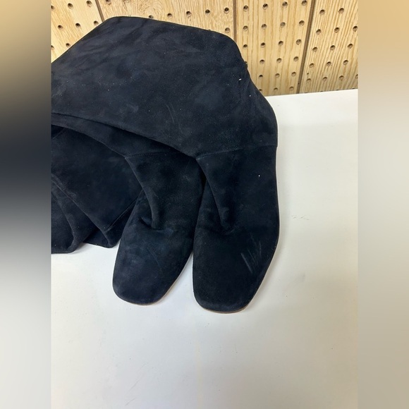 Marc Jacob’s Thigh High Boot - Picture 7 of 9